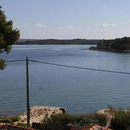 By The Sea - 8220 Apartment